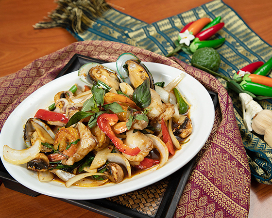 Image: Spicy Basil Seafood